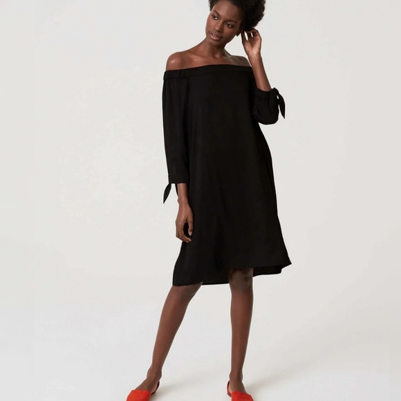 LOFT Dresses & Skirts - Ann Taylor Loft Off Shoulder Dress